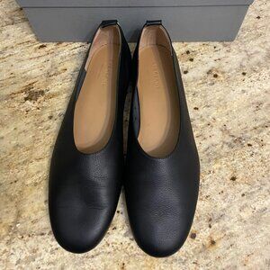 Everlane Day Glove Italian Leather Ballet Flat Shoes in Black Size 9 (Narrow)